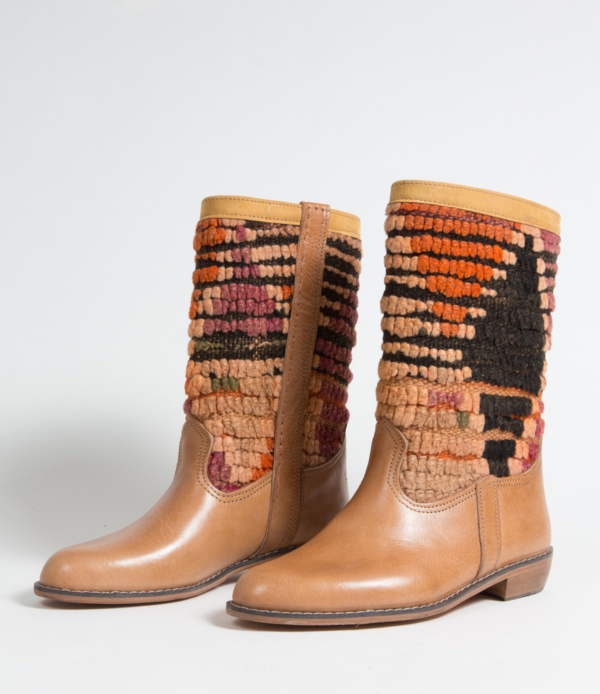 Bottes Kilim cuir mababouche artisanales (Réf. GL5-41)