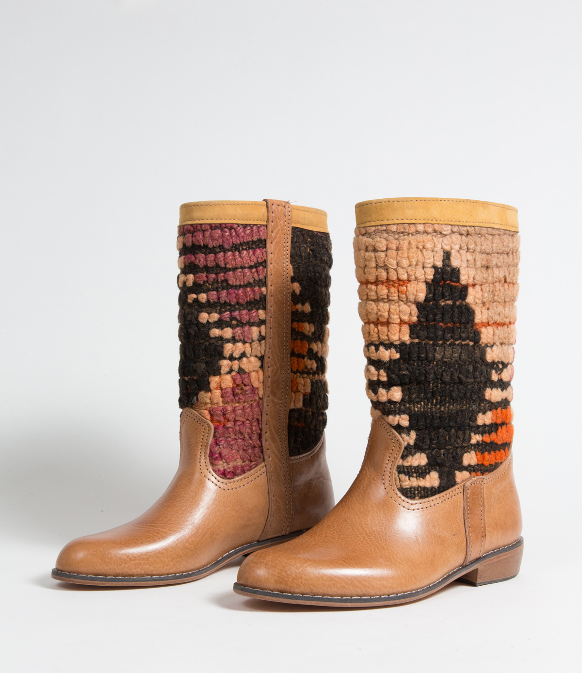Bottes Kilim cuir mababouche artisanales (Réf. GL2-38)